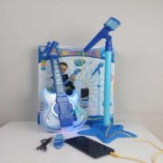 KIT MICROFONE GUITARRA INFANTIL ROCK STAR AMPLIFICADOR MUSICAL PEDESTAL KARAOKE MP3 CELULAR AZUL MENINO - Imagem 6