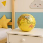 GLOBO ESFERA EDUCATIVA ILUMINADA COM BASE ROTATIVA DECORACAO INFANTIL OU AMBIENTE DE ESTUDOS ESCRITORIO AMARELO
